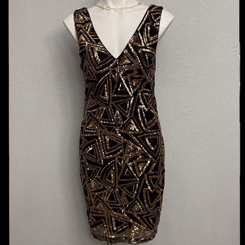 Sleeveless dress